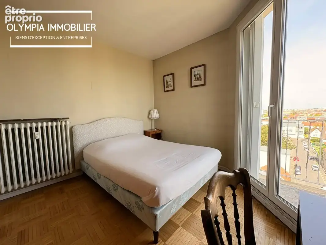 Appartement T3 - 80 m2 - Reims Centre - Vue Dégagée - Et. 8 - photo 9