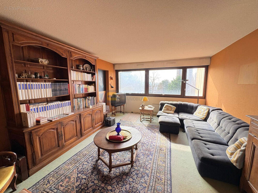 Appartement à VETRAZ-MONTHOUX