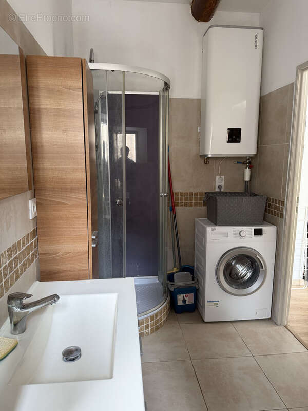 Appartement à L'ISLE-SUR-LA-SORGUE