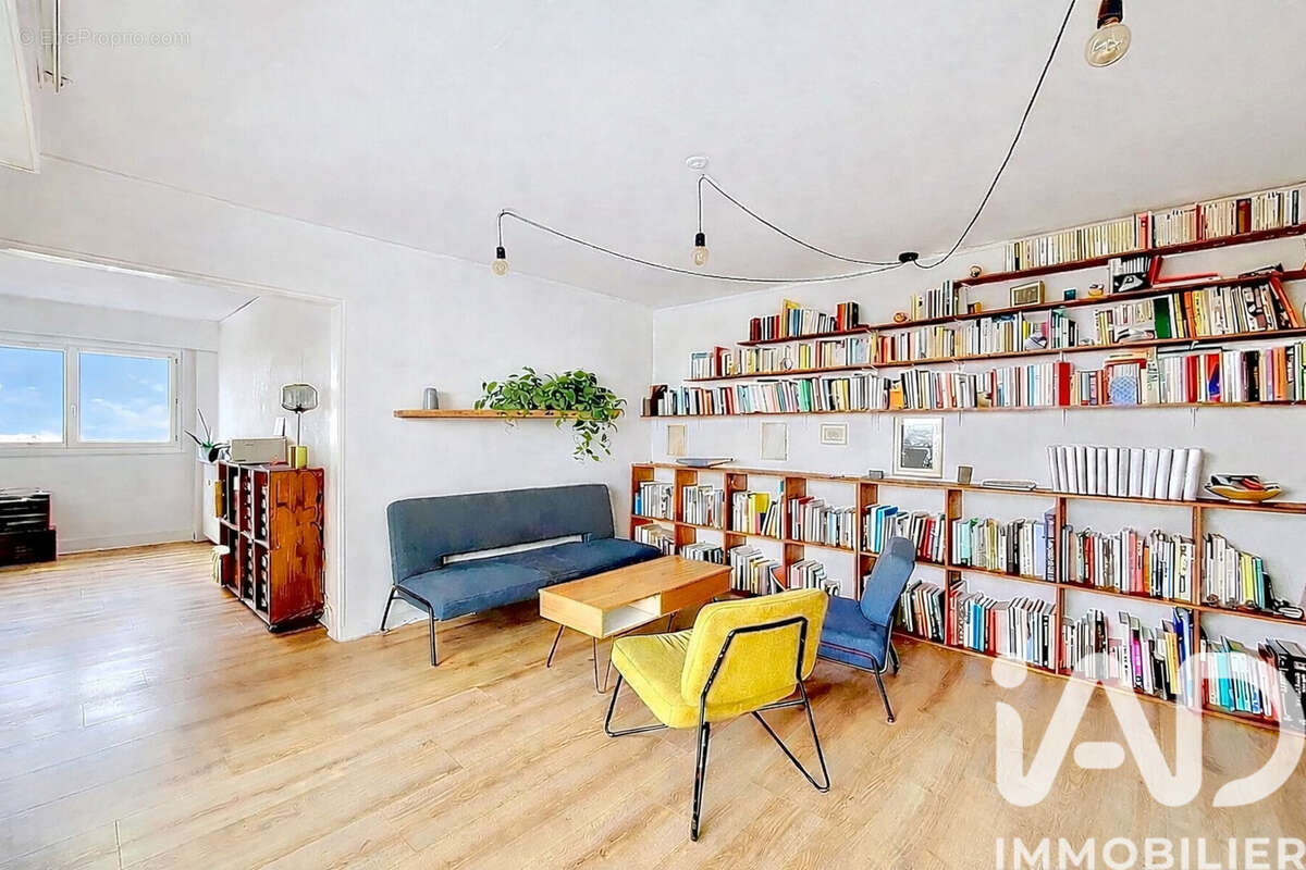 Photo 2 - Appartement à AUBERVILLIERS