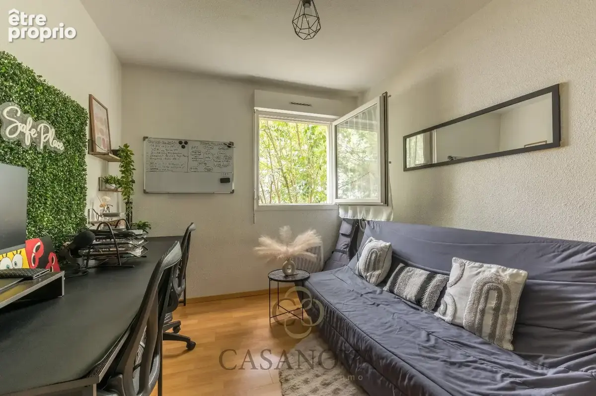 Appartement T3 avec balcon, vue dégagée et parking  Montpellier Celleneuve, proche tram - photo 9