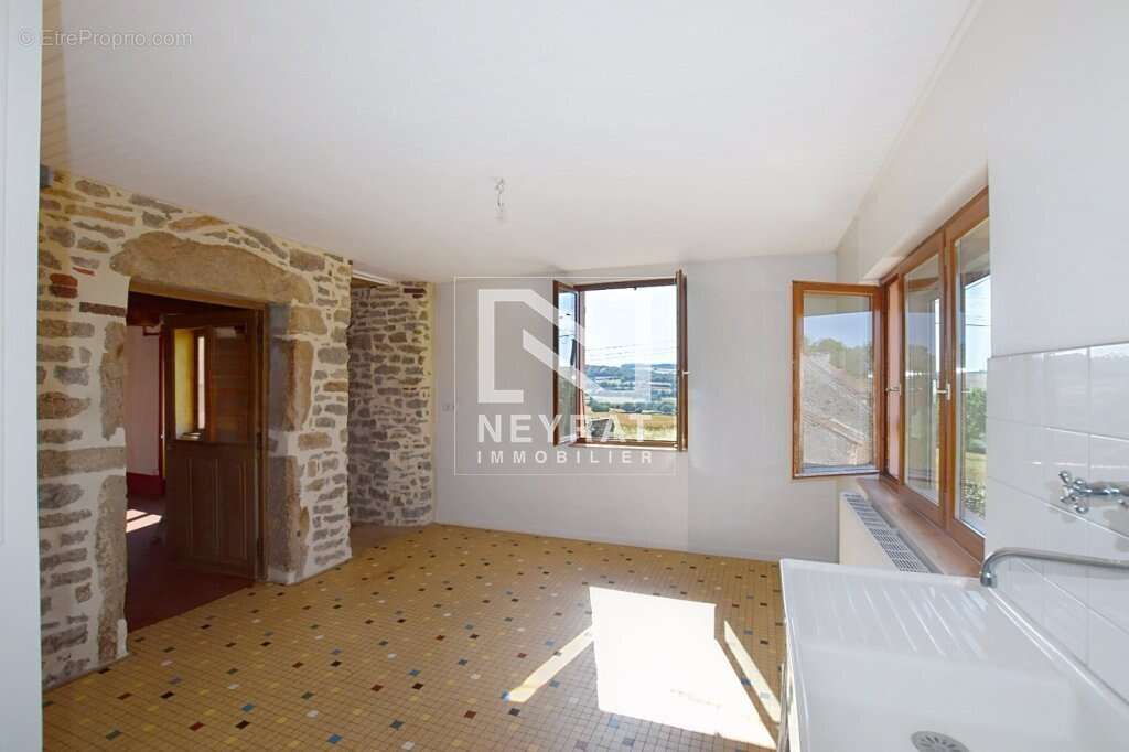 Marcilly les buxy - photo 11