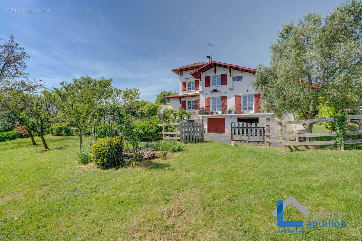 Maison à ITXASSOU