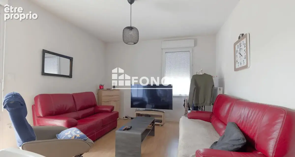 À VENDRE – Très bel appartement 3 pièces de 54m2, lumineux avec grande terrasse et 2 places de parking en sous-sol– Le Mée-sur-S - photo 12