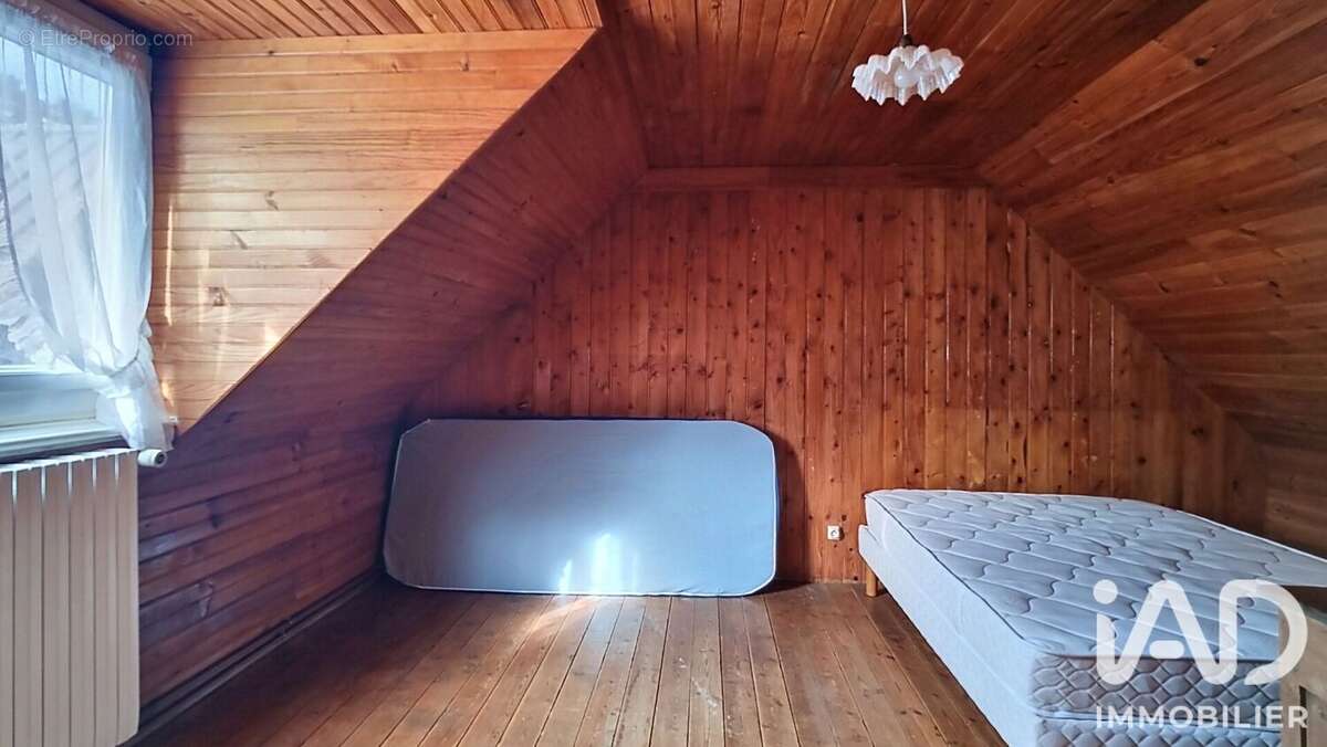 Maison 105 m² à Peumerit  - photo 9