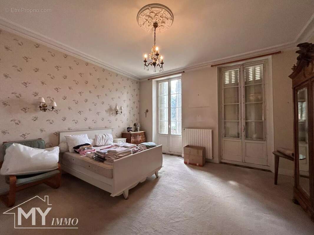 Maison à SAINTE-FOY-LA-GRANDE