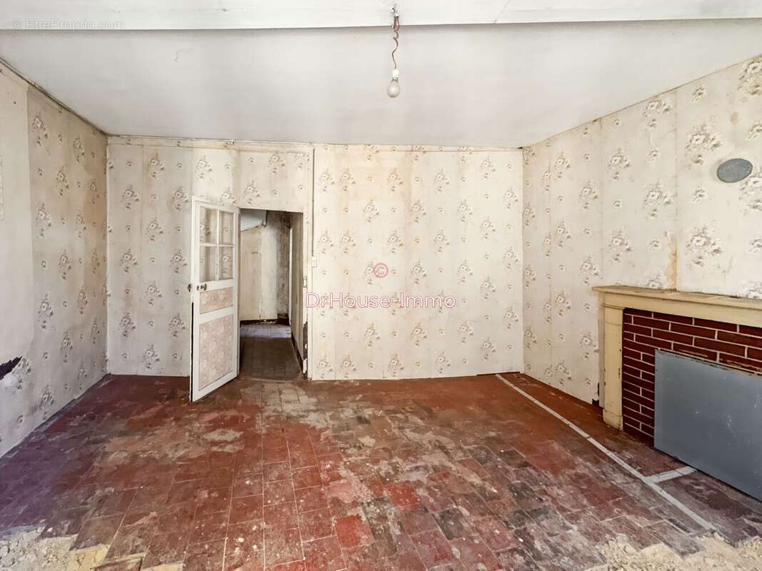 Maison 58 m² à Saint-Germain-De-La-Coudre  - photo 5