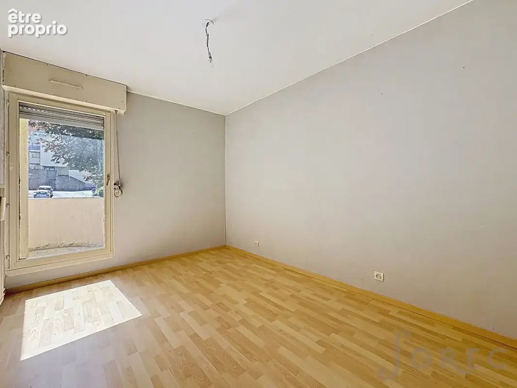 F4 de 84 m² avec 2 Balcons, Parking à Montigny-lès-Metz - photo 6
