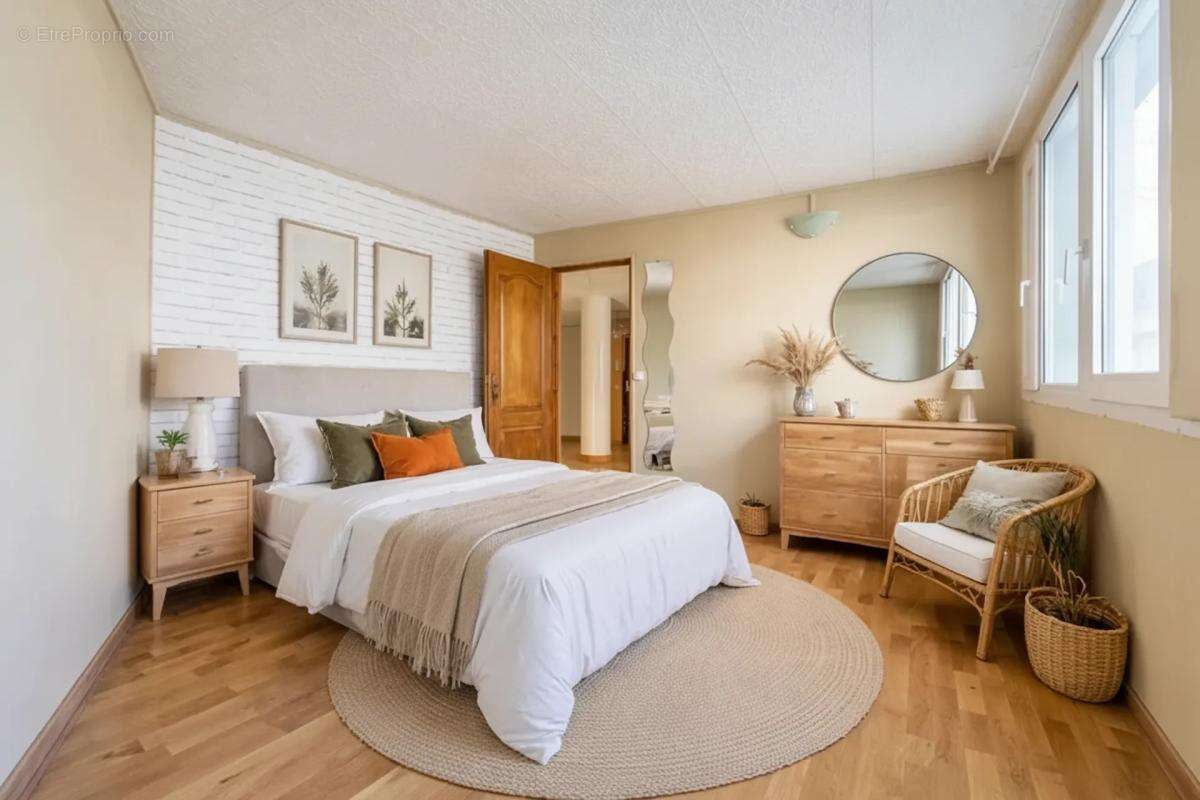 Appartement à AUBERVILLIERS