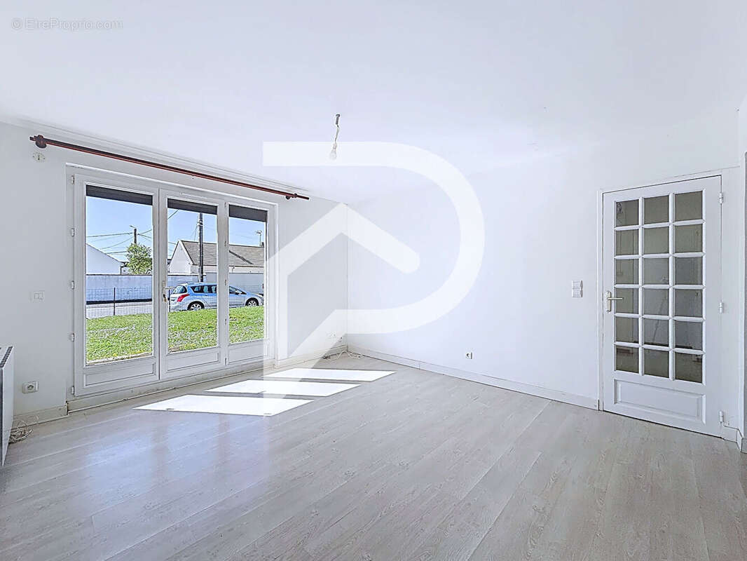 Maison à VERNOUILLET