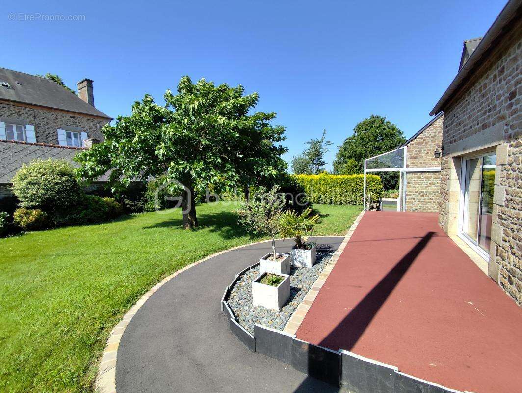 Maison en pierre de 138 m2 exposée plein Sud - photo 3