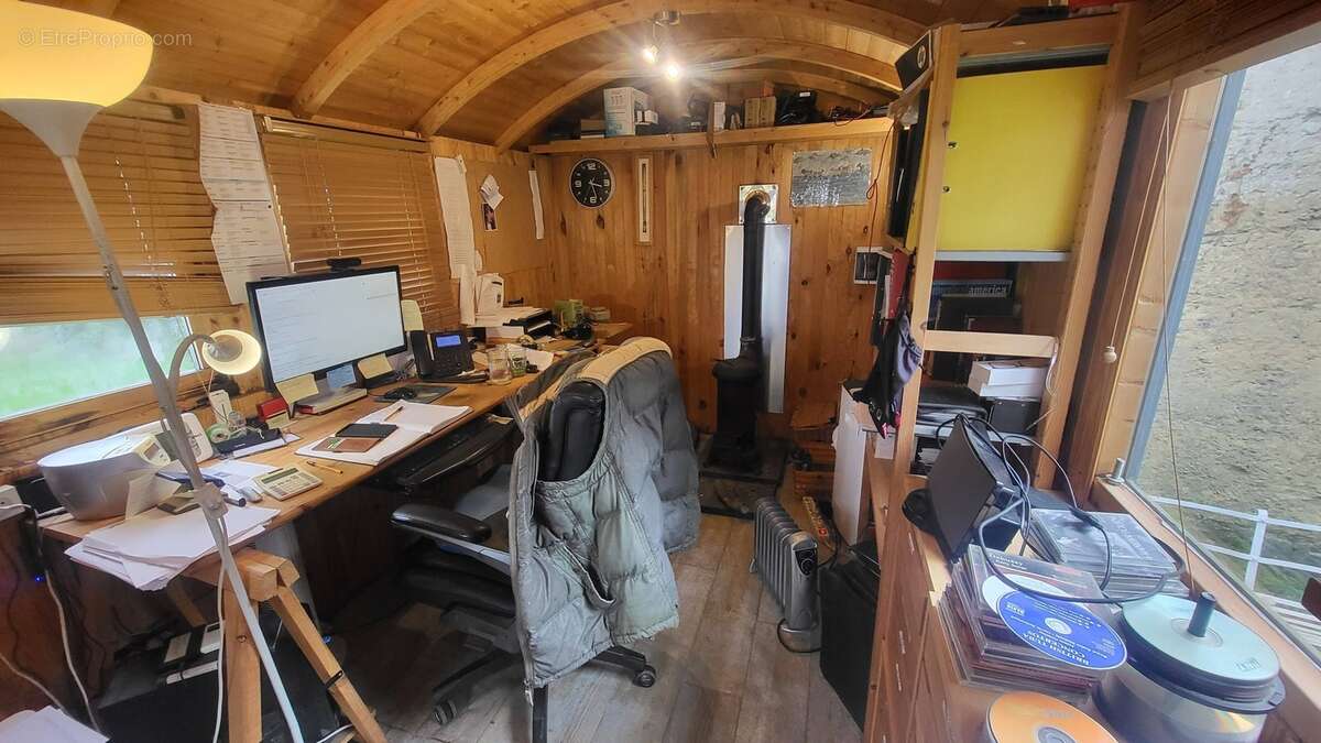 Maison à SAINT-DENIS-LE-GAST