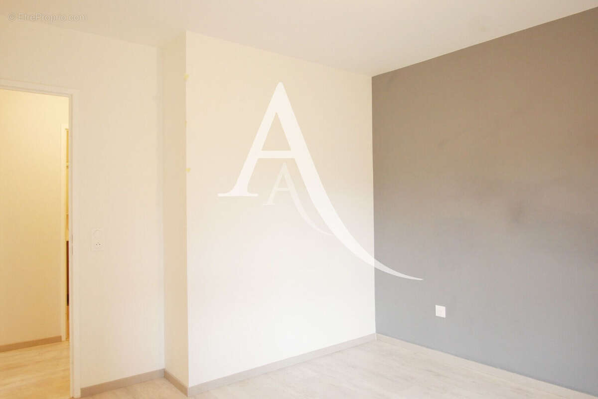 Appartement à NANTERRE