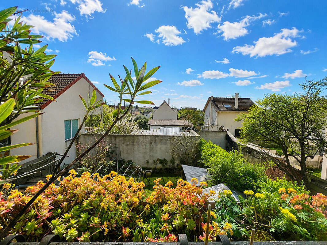 Appartement à CHAMPIGNY-SUR-MARNE
