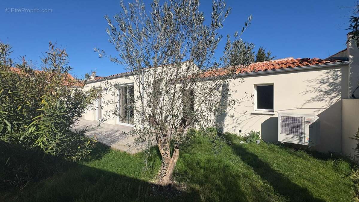Maison à LA ROCHELLE
