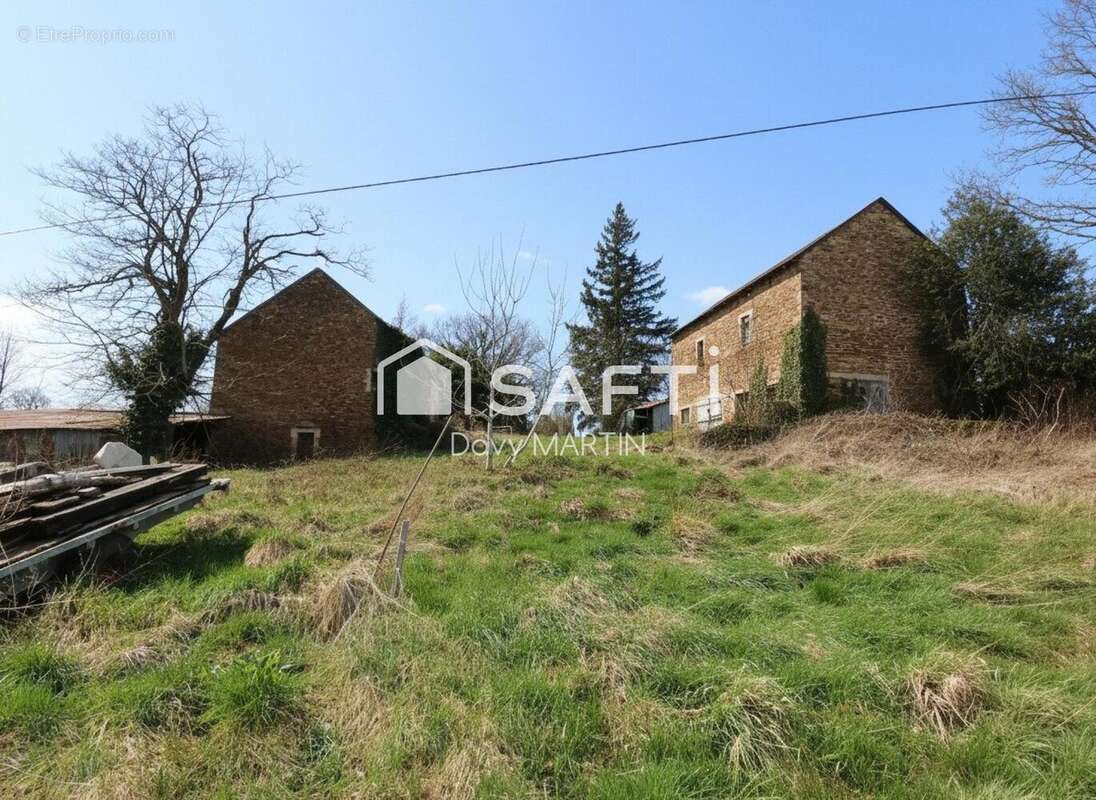 Photo 2 - Maison à LESTRADE-ET-THOUELS