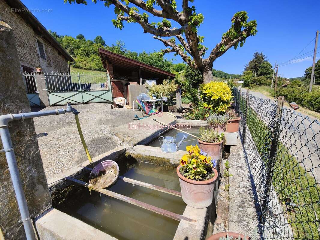 Maison 113 m² à Saint-Bonnet-De-Valclerieux  - photo 3