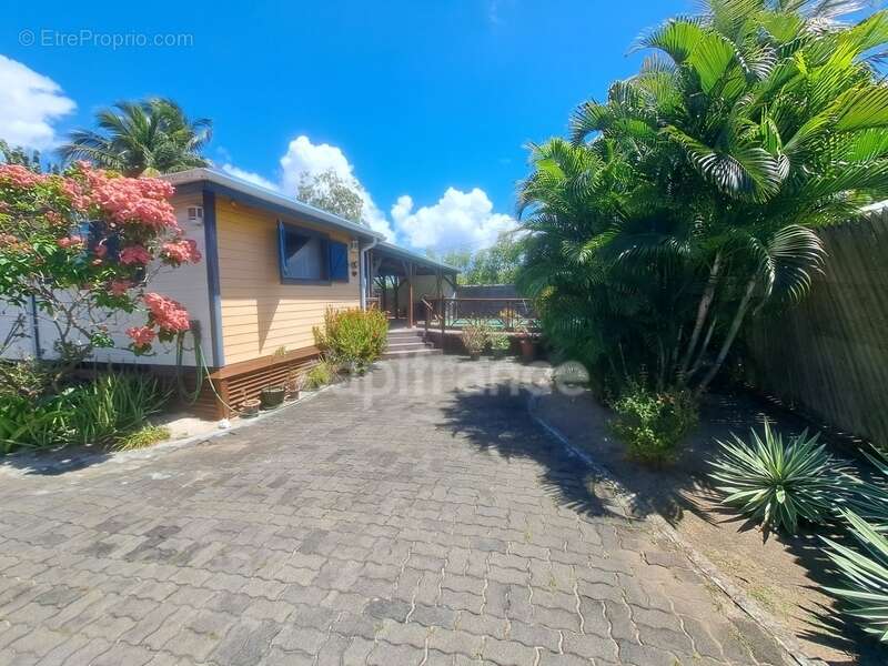 Maison à SAINTE-ANNE