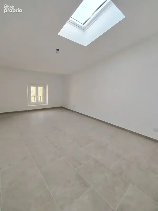 À vendre   Appartement T3 rénové à neuf à Camps-la-Source - photo 3
