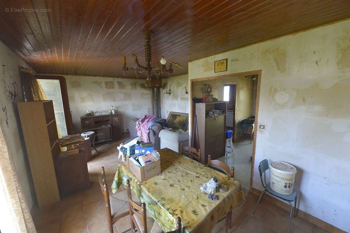 Maison 95 m² à Semussac  - photo 3