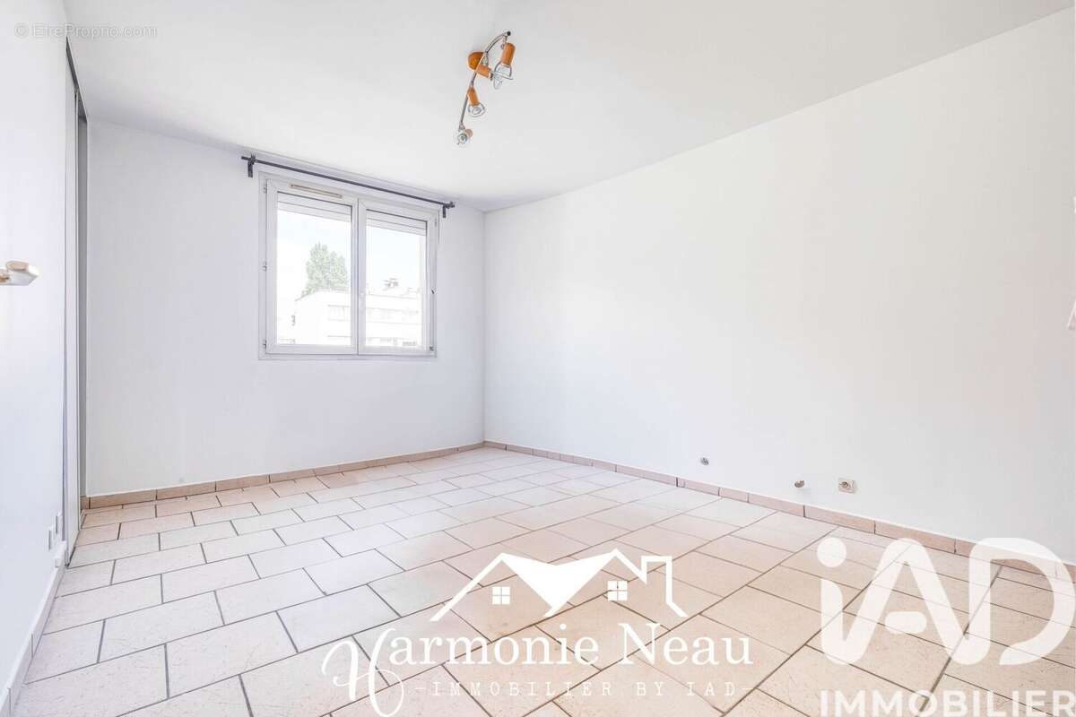 Photo 8 - Appartement à BONDY