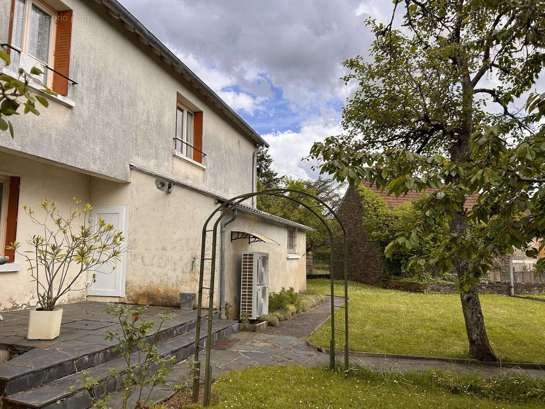 Maison à LA CHATRE-LANGLIN