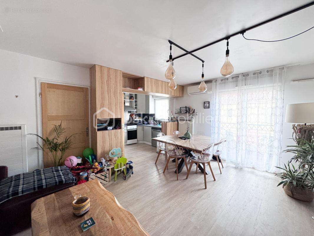 Appartement à ROISSY-EN-BRIE