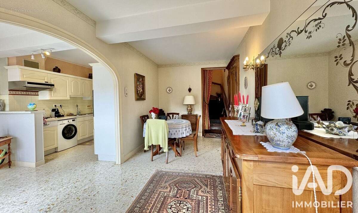 Maison 131 m² à Bazarnes  - photo 7