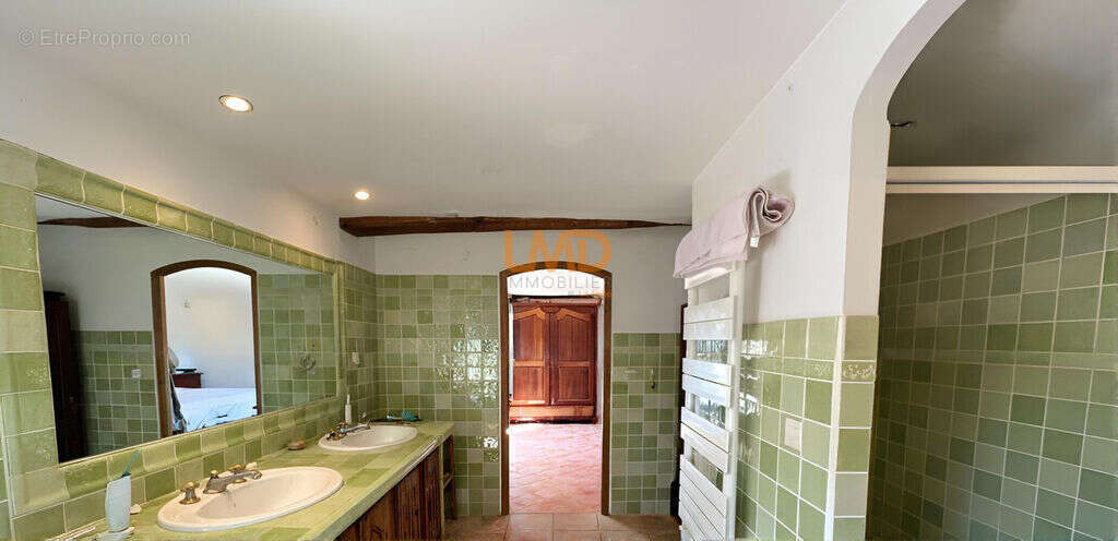 Maison à LA MOTTE