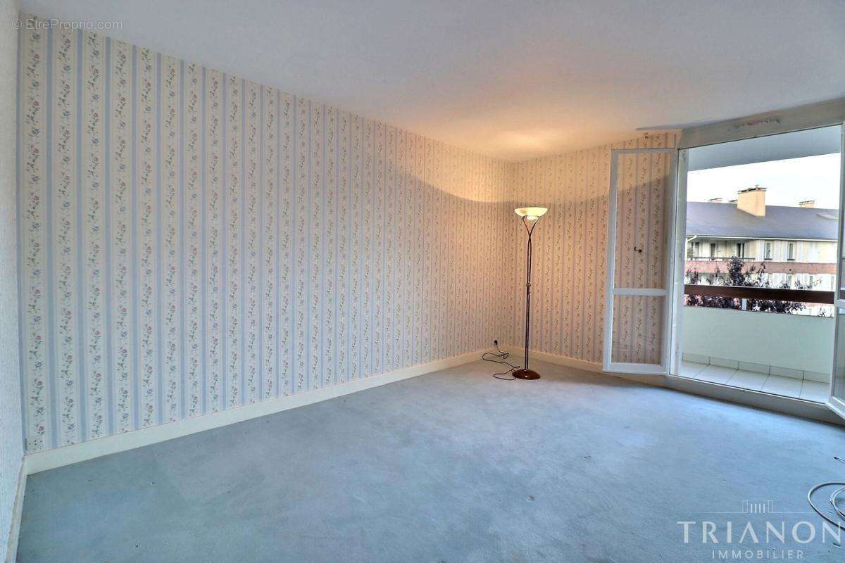 Appartement à LOUVECIENNES