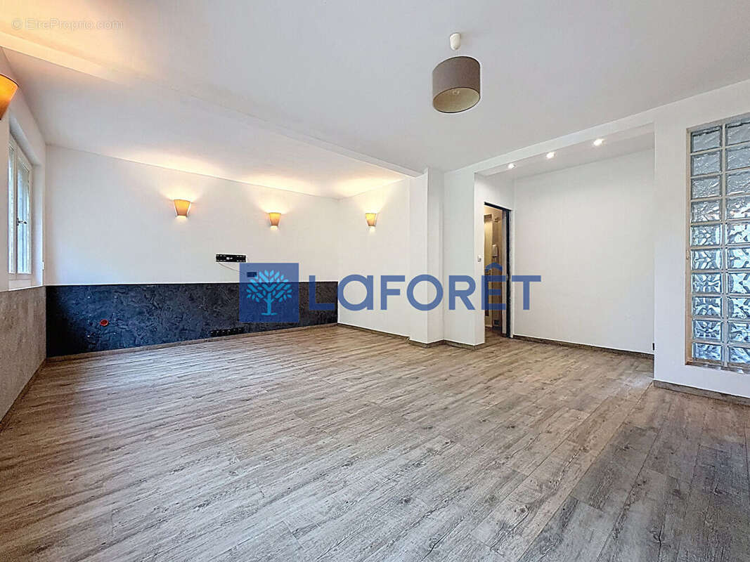 Appartement à DRAGUIGNAN