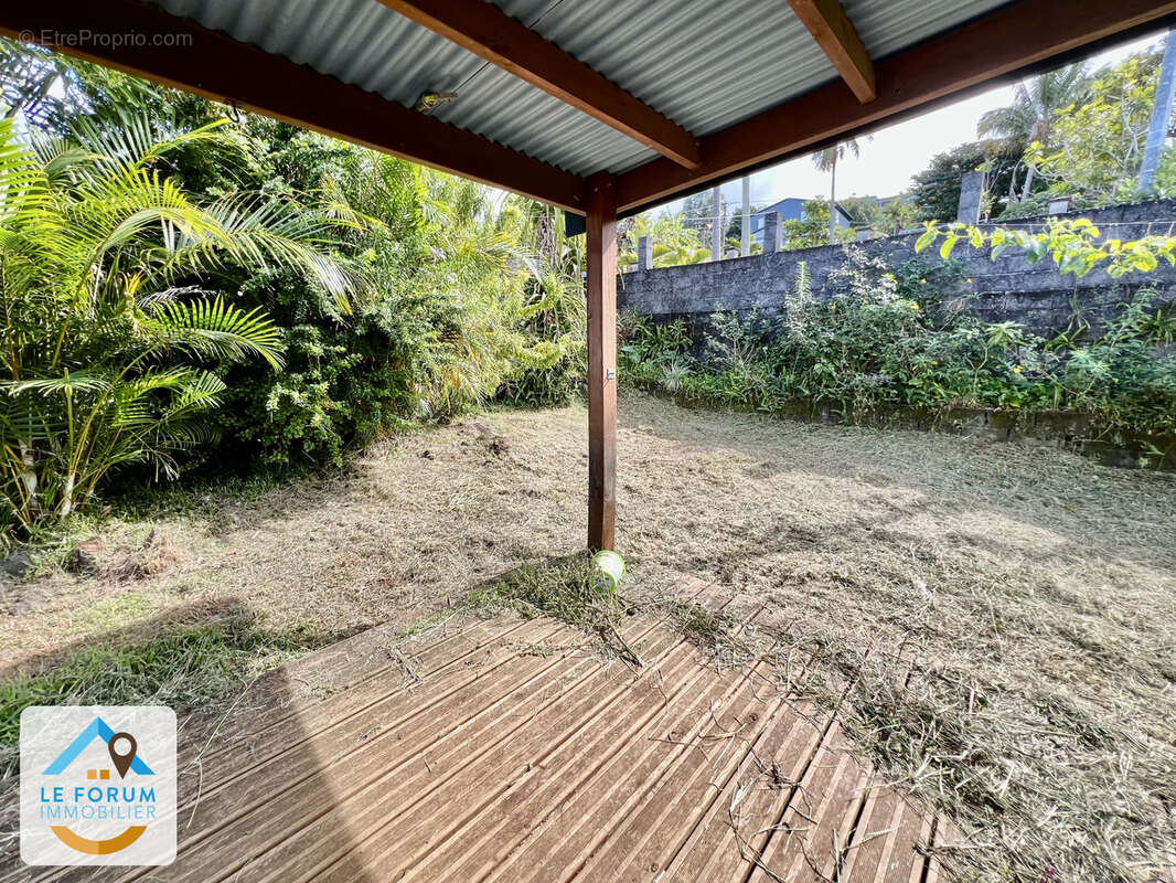 Saint joseph 97480 - maison familiale - de plain-pied - beaux volumes - quartier calme - photo 9
