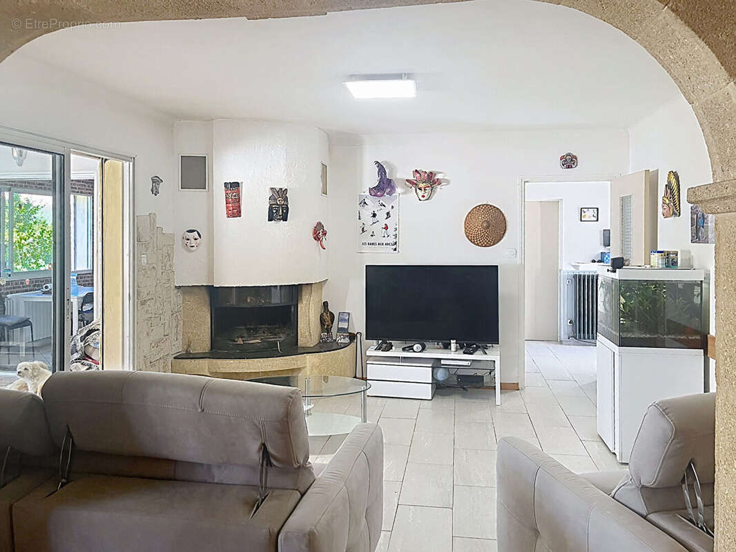 Maison à NIMES