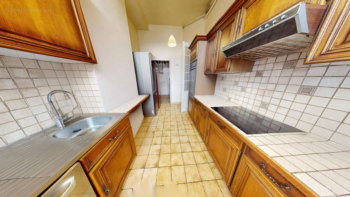 Appartement à SAINT-ETIENNE