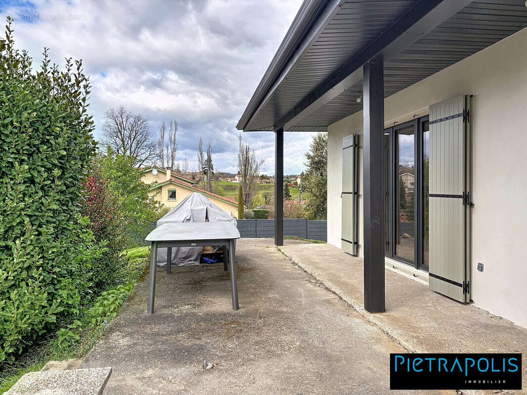 Maison 135 m² à Saint-Germain-Sur-L'arbresle  - photo 5