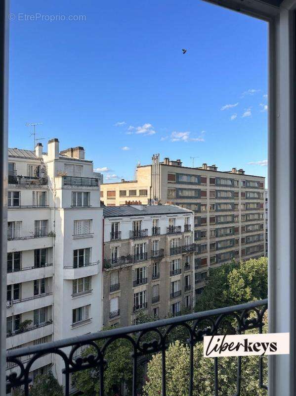 Studio 19m2 - Vue dégagée - Paris 15 - photo 4