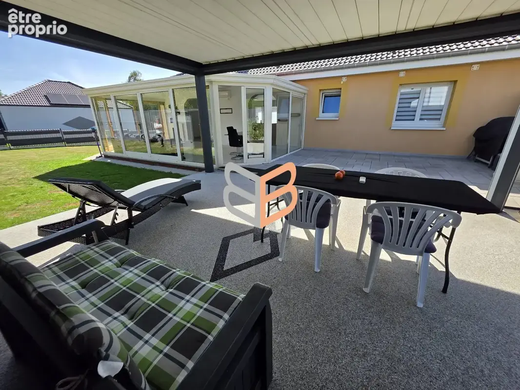 Photo Maison à Tiercelet au prix de 489 000€