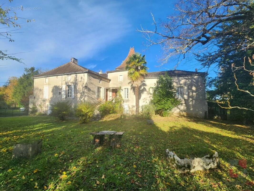 Maison à LUZECH