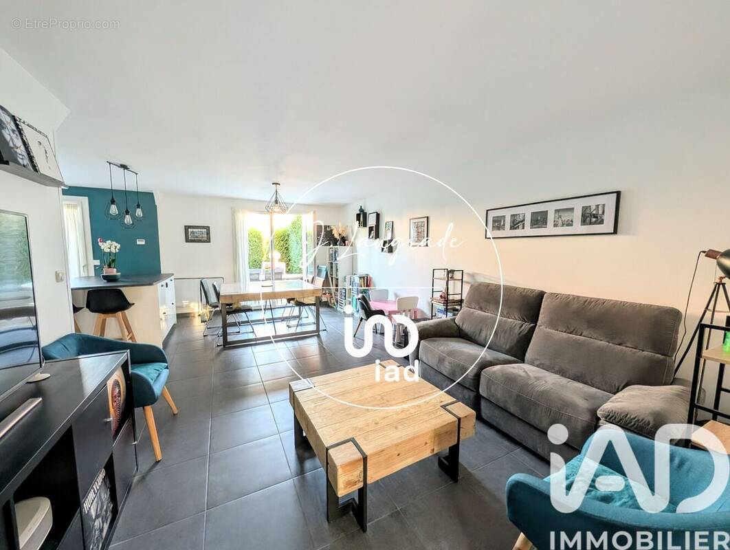 Photo 1 - Maison à VAUREAL