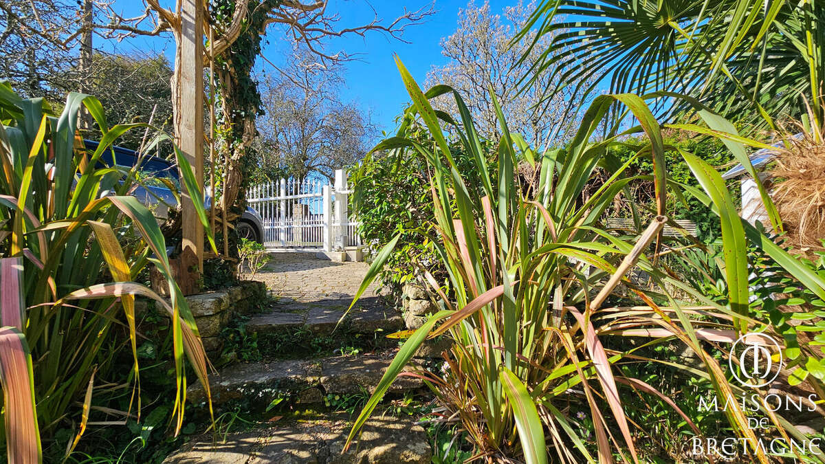 Maison à PONT-AVEN