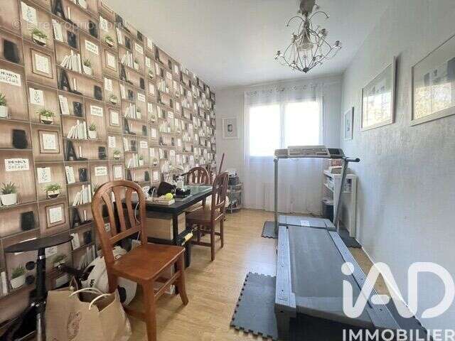 Maison 146 m² à Coubron  - photo 9