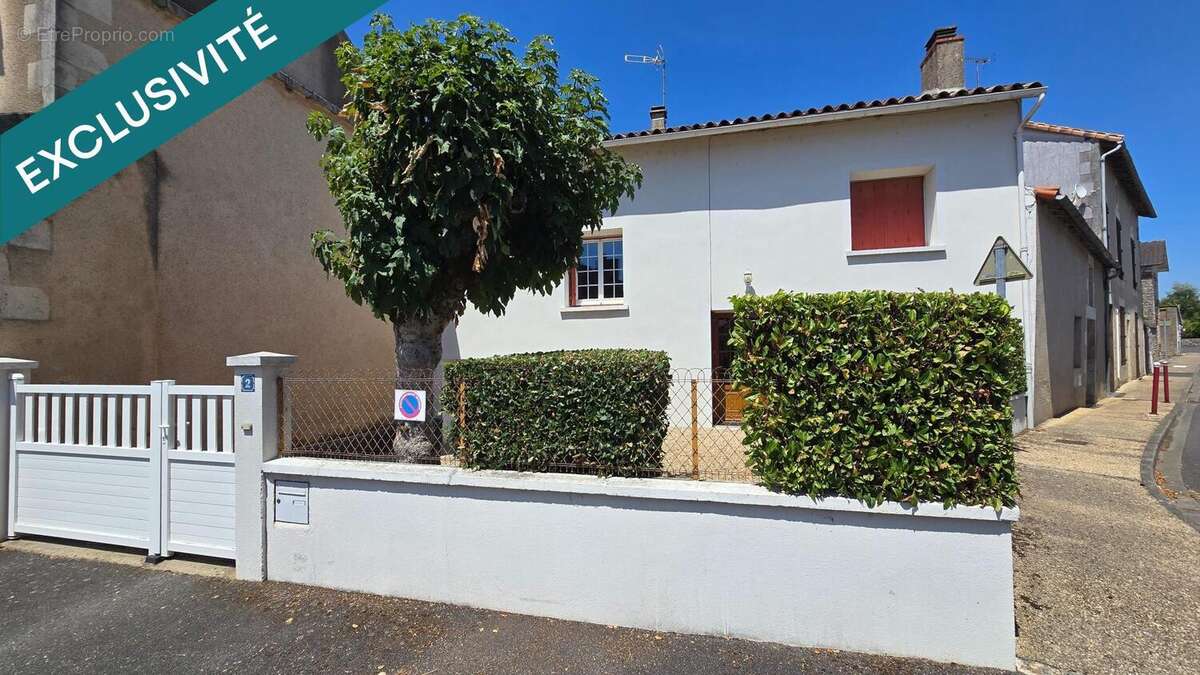 Maison 95 m² à Persac  - photo 2