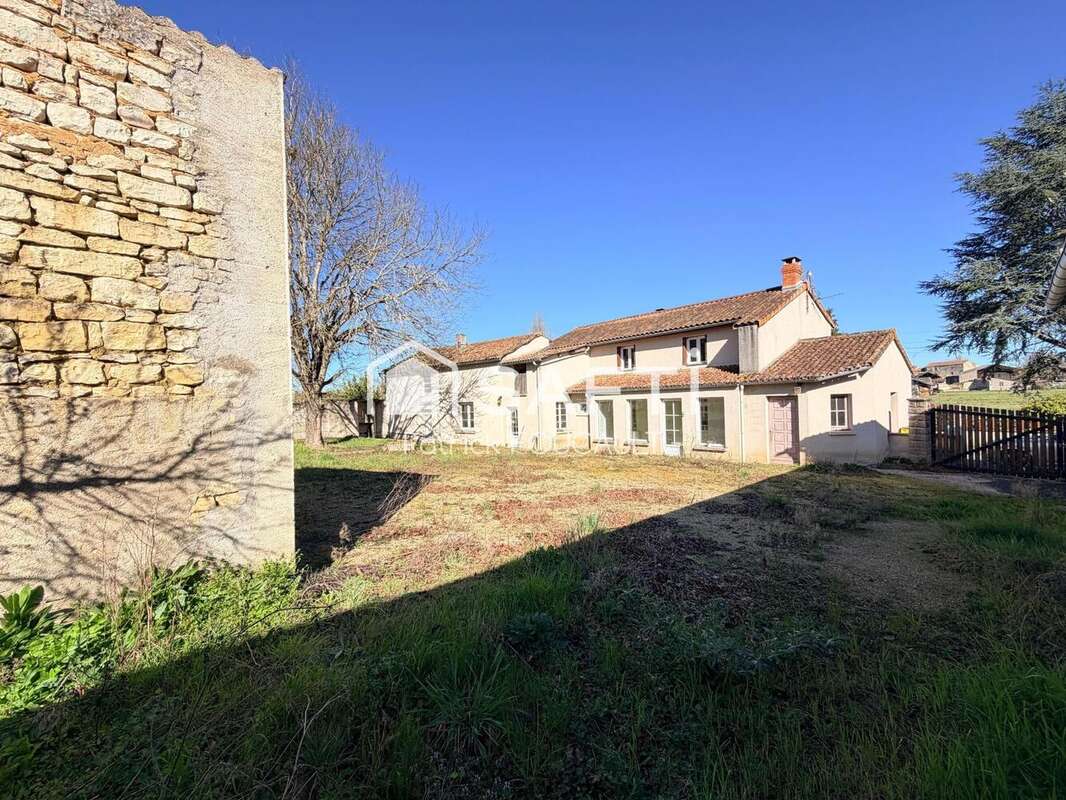 Maison 166 m² à Guesnes  - photo 8