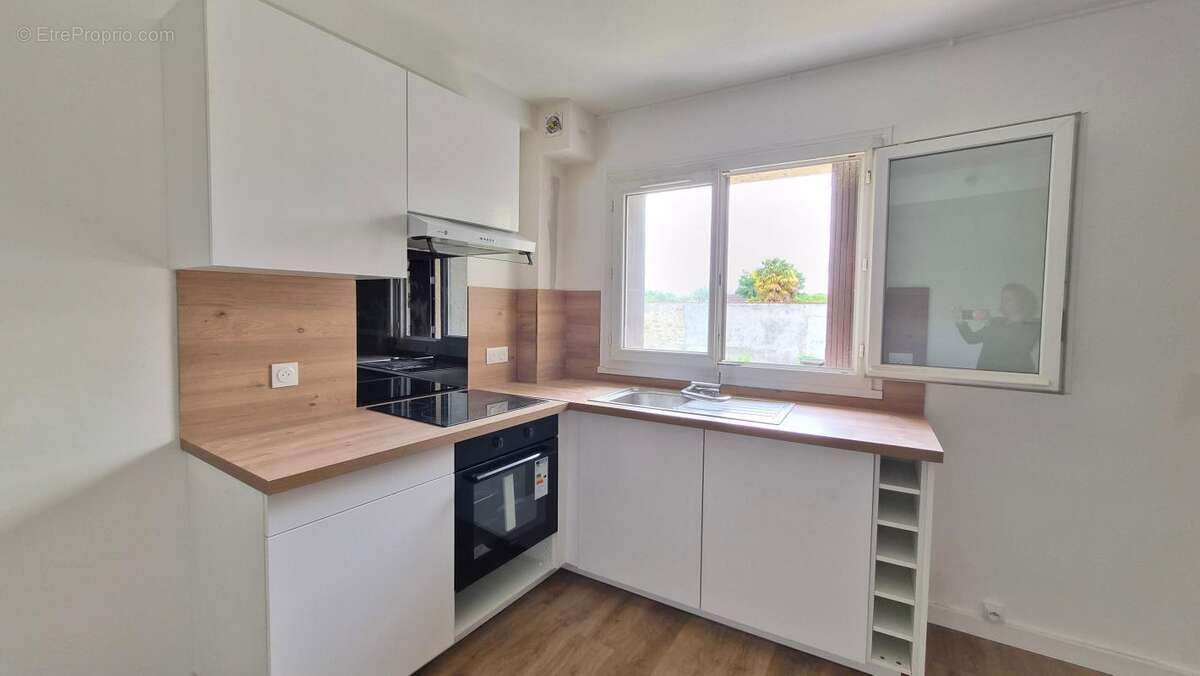 Appartement à LEUVILLE-SUR-ORGE