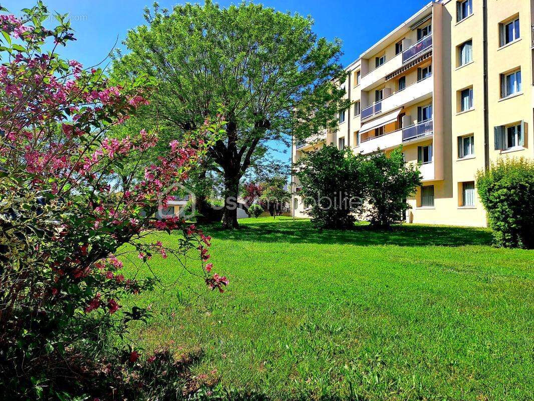 Appartement à SAINT-PRIEST