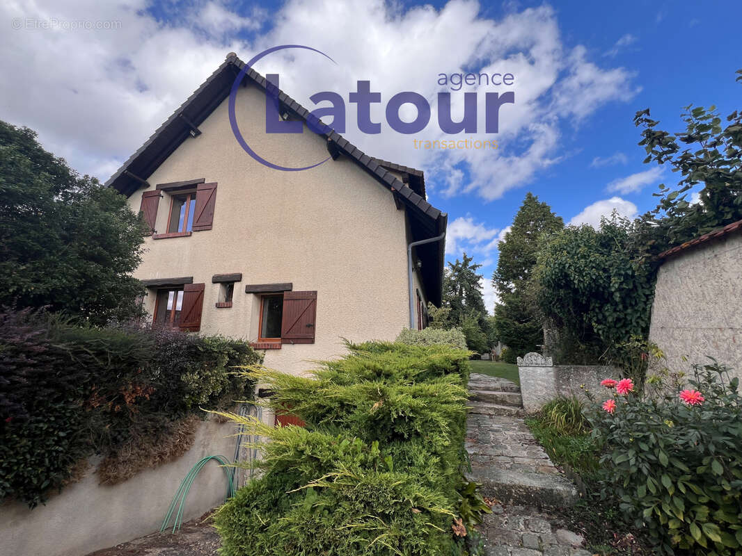 Maison à BU