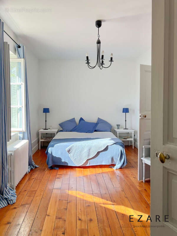 Maison à CHAMPAGNE-SUR-VINGEANNE