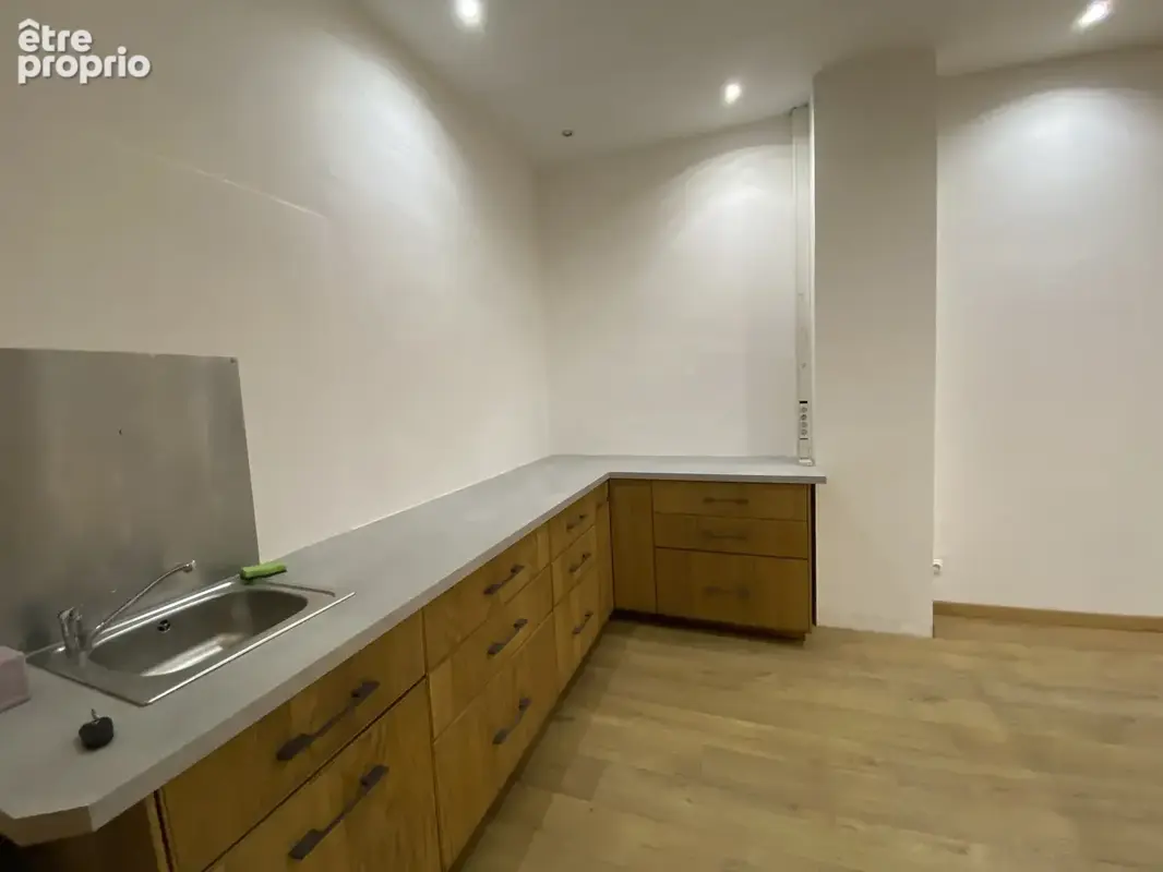 Commerce 46 m² à vendre à Grenoble (38000) - photo 3