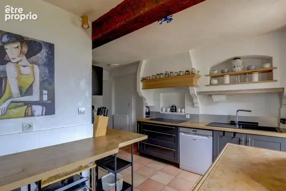 Maison de caractère de 260 m2 sur 2500 m2 de parcelle - photo 8