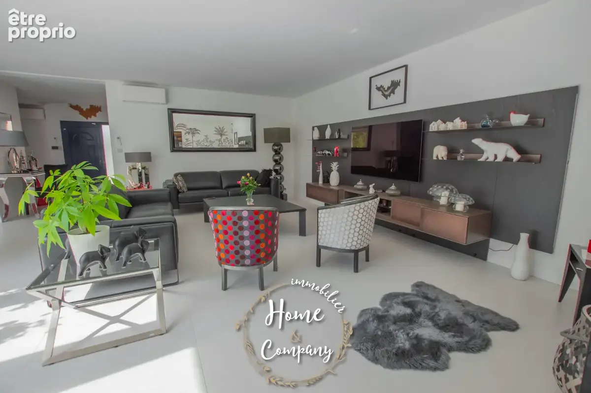 Saujon centre- maison familiale rénovée avec piscine - photo 7